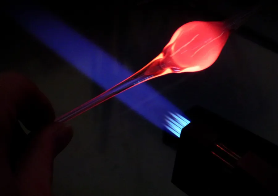 Réalisez vos perles à la flamme en duo avec Aurélie - Image n°1 - Wecandoo