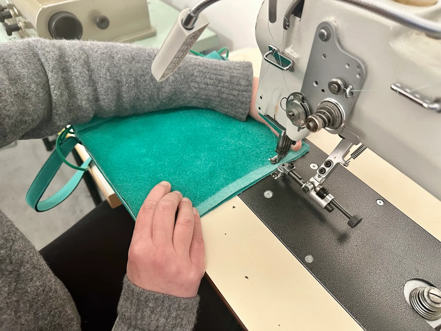 Fabriquez votre sac à main en cuir avec Aude - Afbeelding nr. 1 - Wecandoo