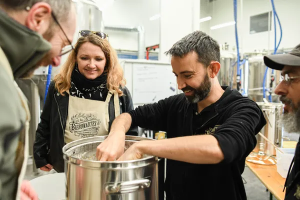 Brassez votre bière en duo avec Loïc et Fabrice - Image n°1 - Wecandoo