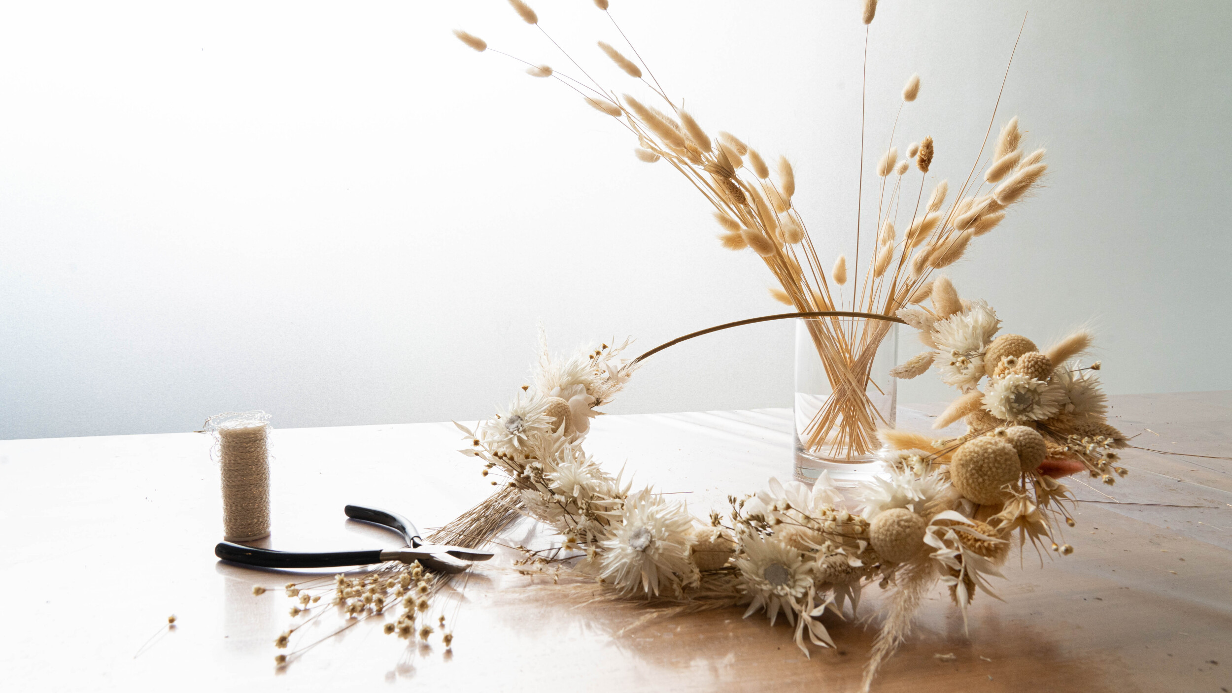 Réalisez votre couronne murale en fleurs séchées à Valence