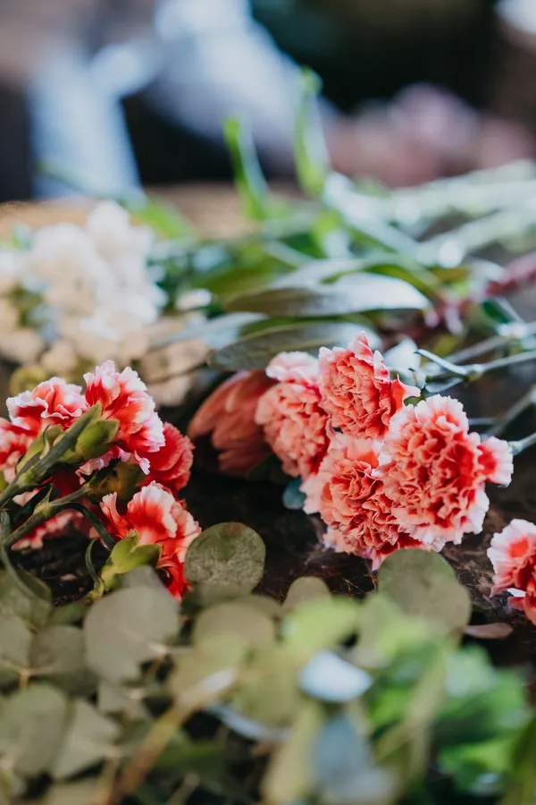 Réalisez votre bouquet de fleurs fraîches - Image n°3 - Wecandoo