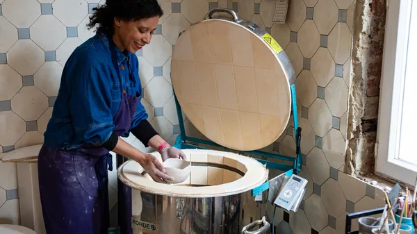 Initiez-vous à la porcelaine avec Guylène - Image n°4 - Wecandoo