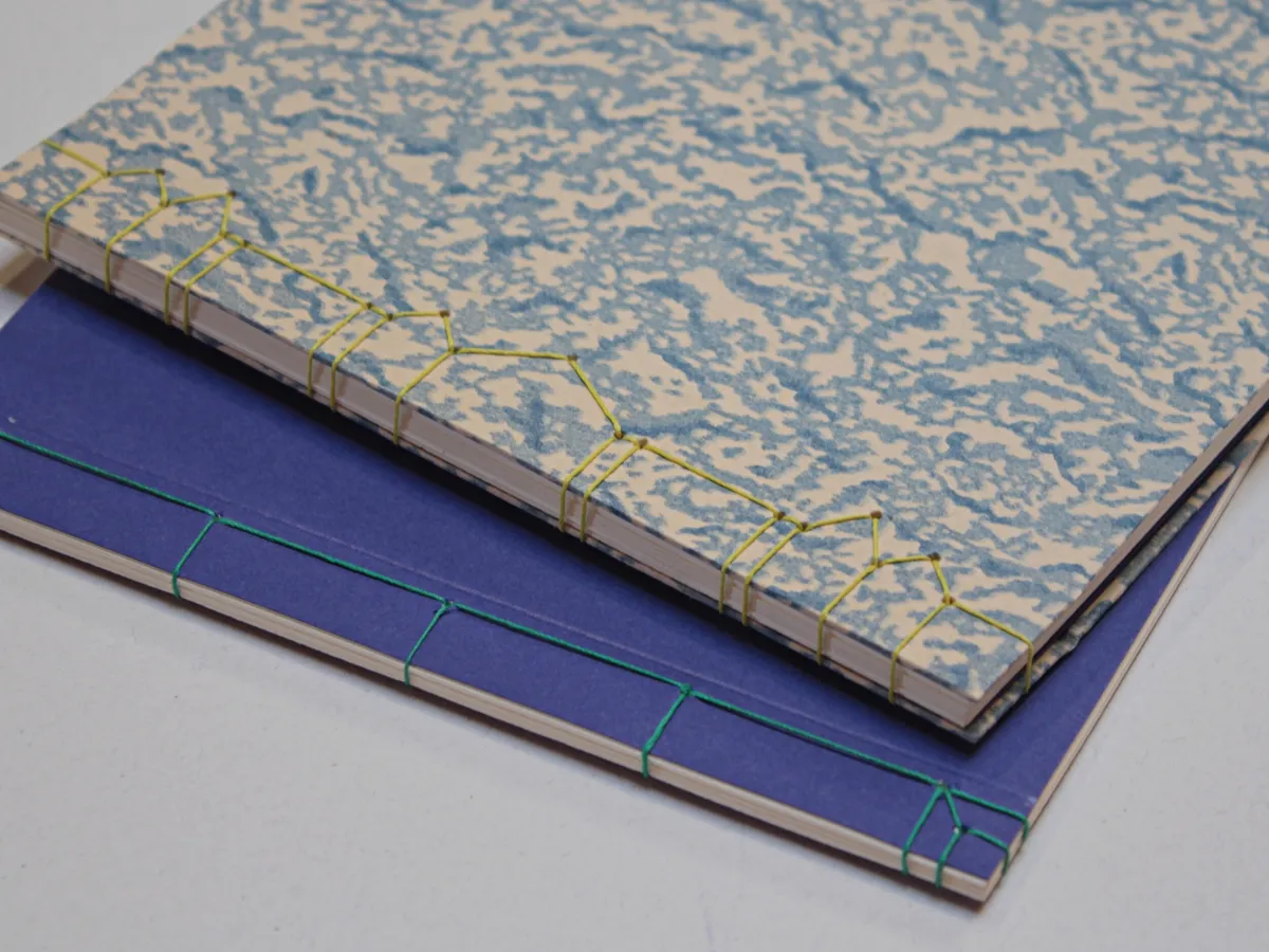 Réalisez vos deux carnets en reliure japonaise