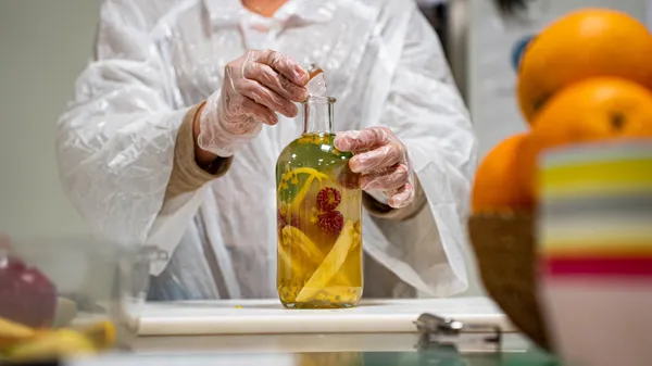 Fabriquez votre rhum arrangé avec Thierry et Clémence - Image n°1 - Wecandoo