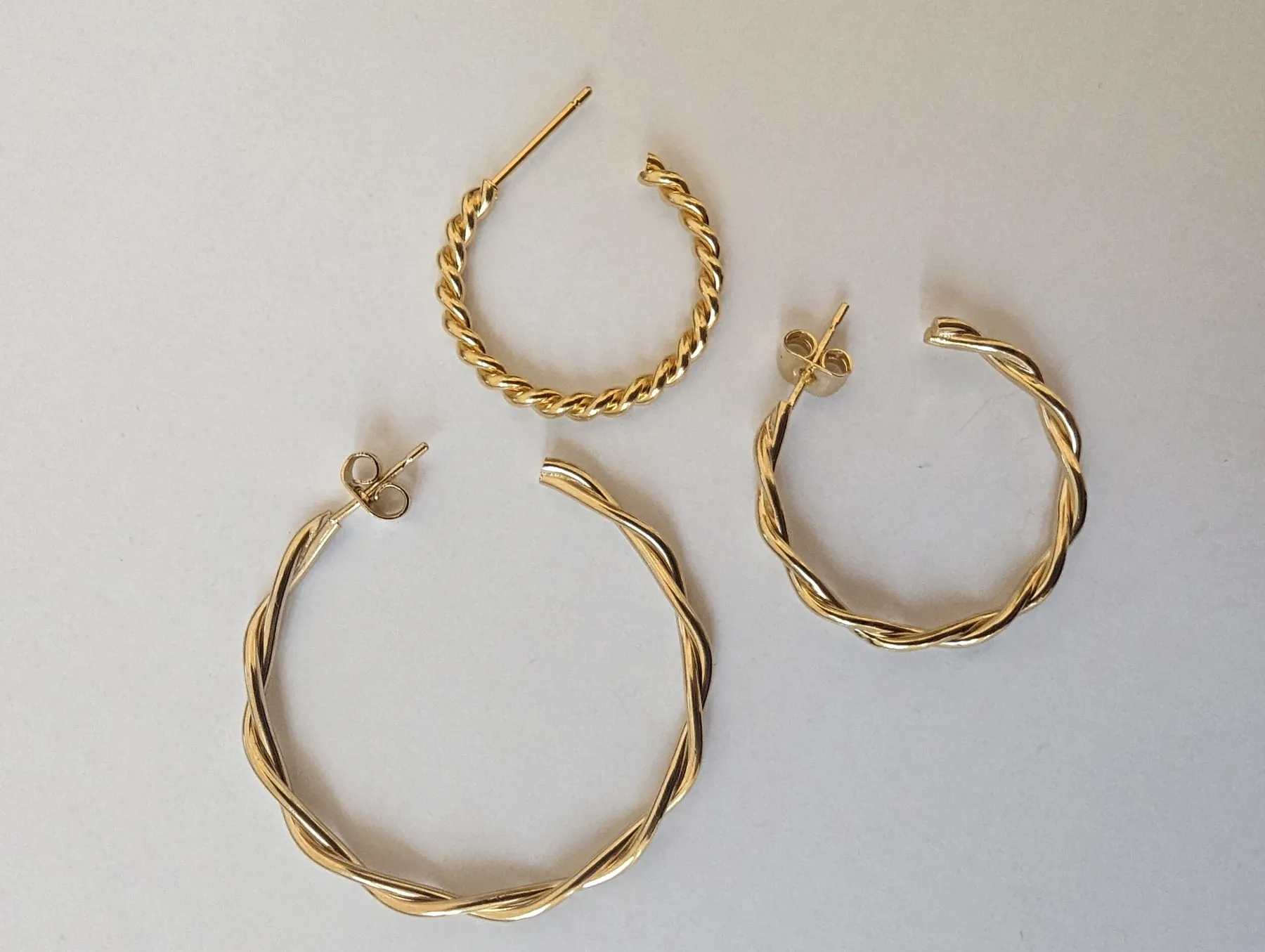 Fabriquez vos créoles torsadées en laiton - Image n°1 - Wecandoo