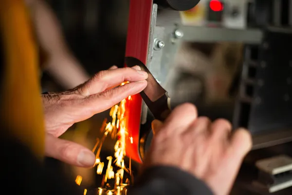 Réalisez votre couteau de forgeron sur une journée avec Nicolas - Image n°4 - Wecandoo