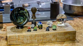 Soufflez votre sphère en verre unique
