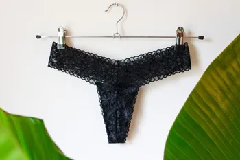 Wecandoo - Make your own lingerie: lace hipster or thong