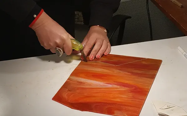 Initiez-vous au vitrail Tiffany sur une journée avec Christine - Image n°2 - Wecandoo