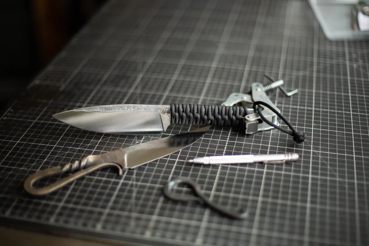 Fabriquez de A à Z votre couteau tressé