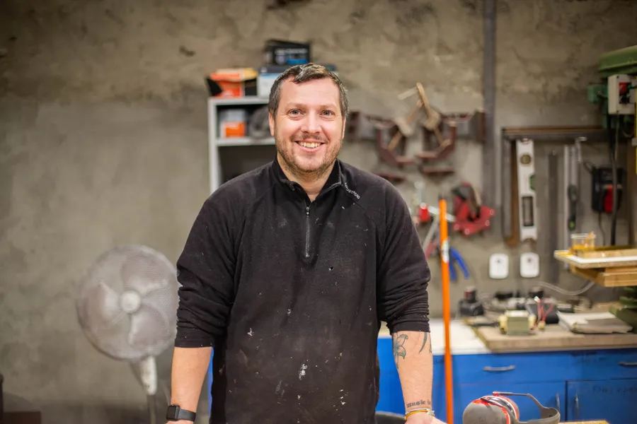 Loïc : Menuisier Ebeniste Designer bois à Saint-Étienne