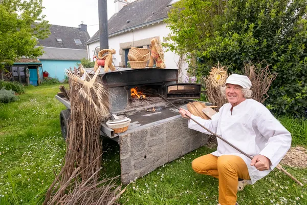 Passez une journée dans la peau d'un boulanger avec Richard - Image n°3 - Wecandoo
