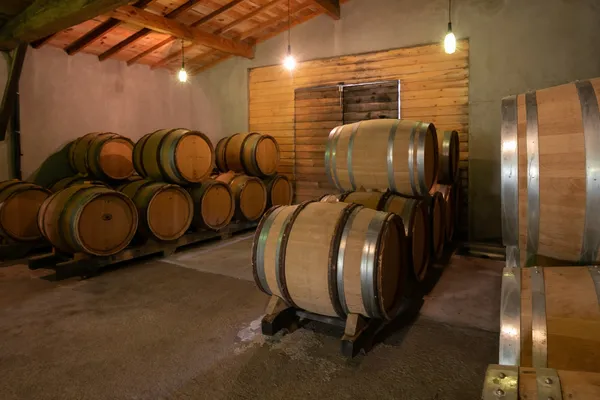 Apprenez à marier vin blanc et fromage avec Alizé et son équipe - Image n°3 - Wecandoo