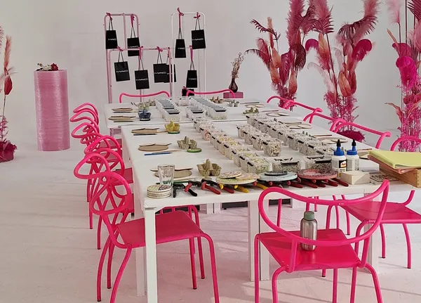 Rassemblez votre équipe et créez votre œuvre en mosaïque avec Delphine - Afbeelding nr. 1 - Wecandoo