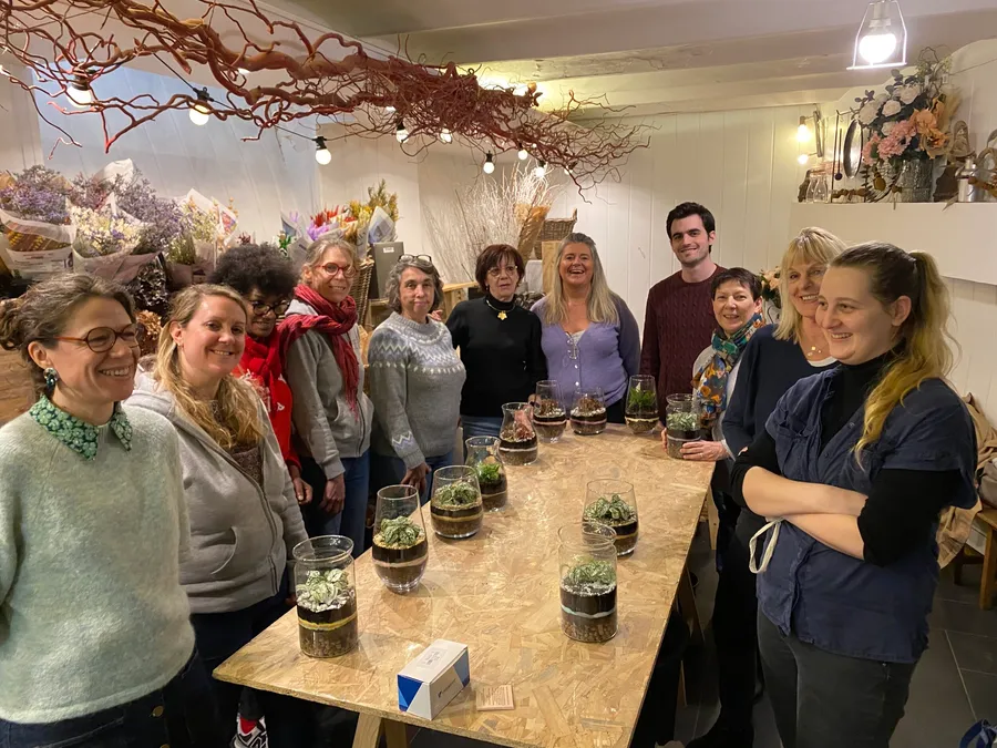 Créez et composez votre terrarium de taille M - Image n°1 - Wecandoo