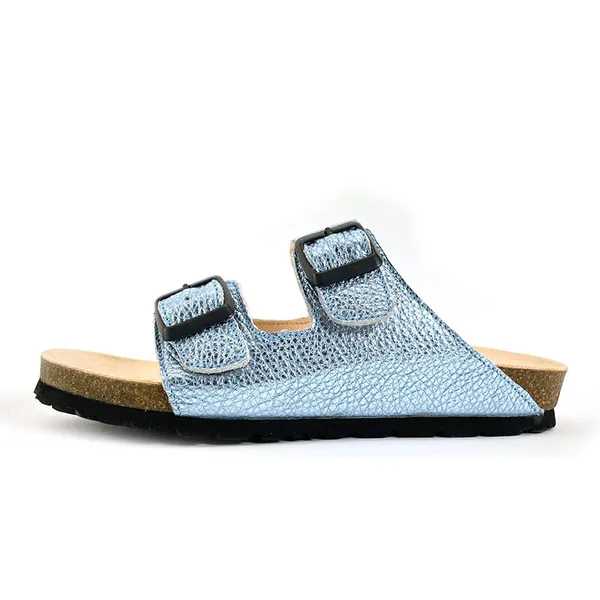 Réalisez vos sandales en cuir sur une journée - Image n°2 - Wecandoo