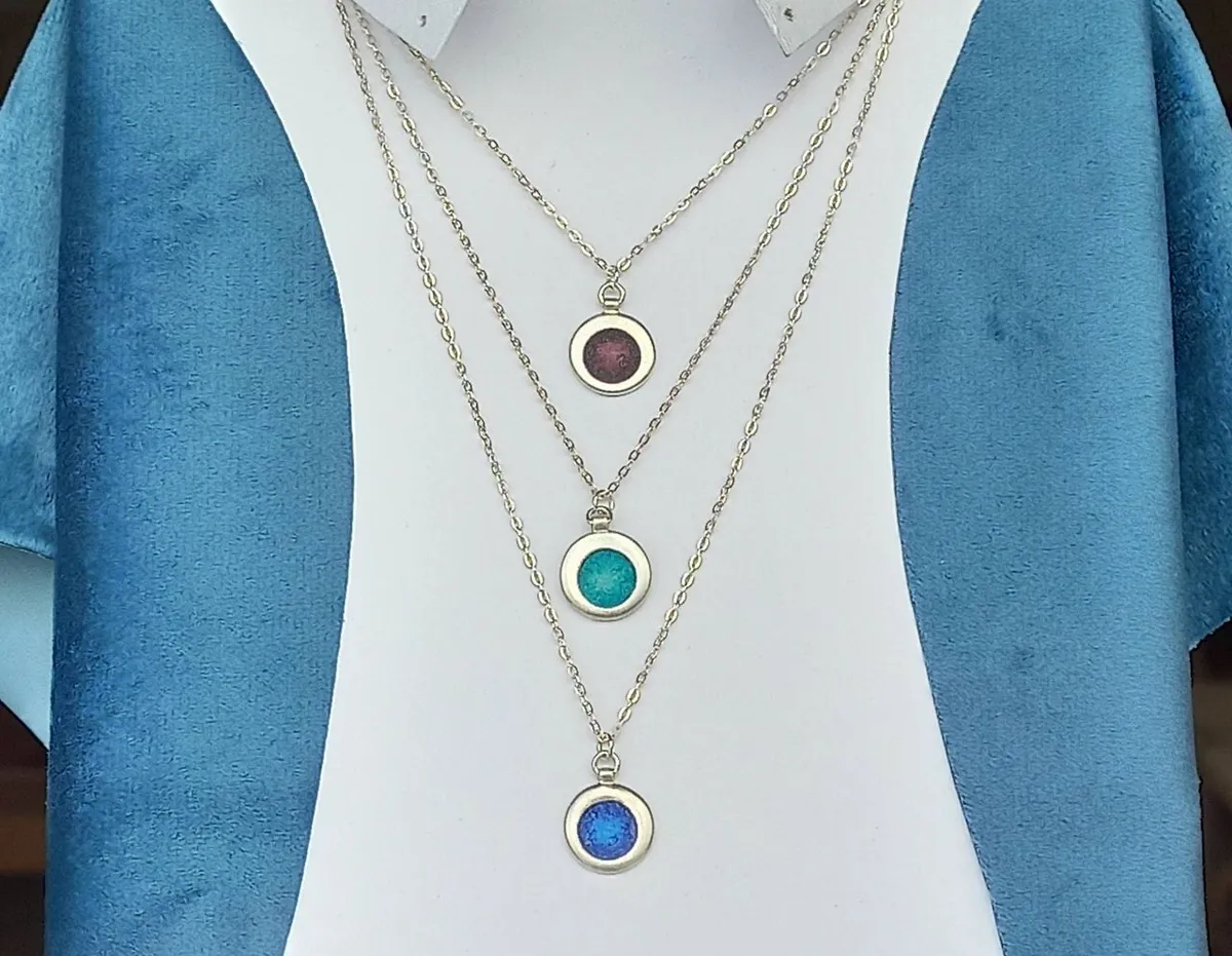 Émaillez votre bijou en argent