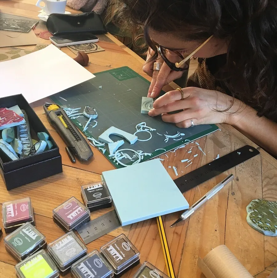 Gravez votre tampon avec Viviana - Image n°1 - Wecandoo