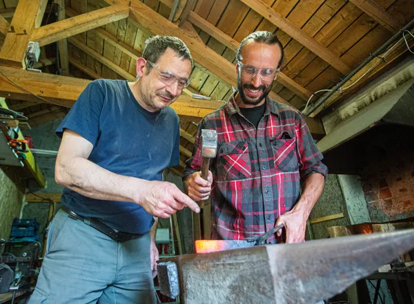 Forgez votre couteau de chef sur une journée avec Armel - Image n°2 - Wecandoo