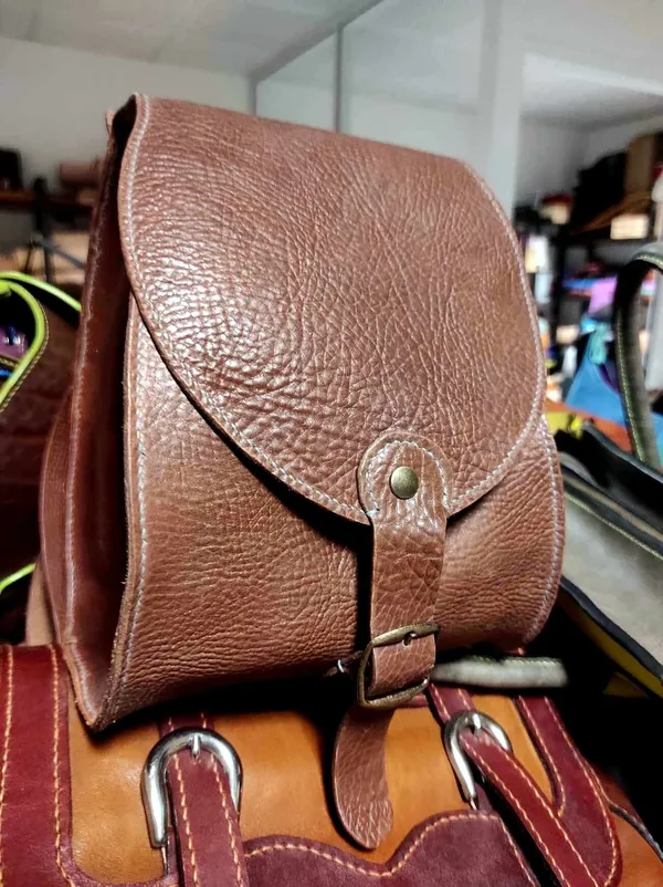 Réalisez votre sac à dos en cuir sur 2 jours - Image n°4 - Wecandoo