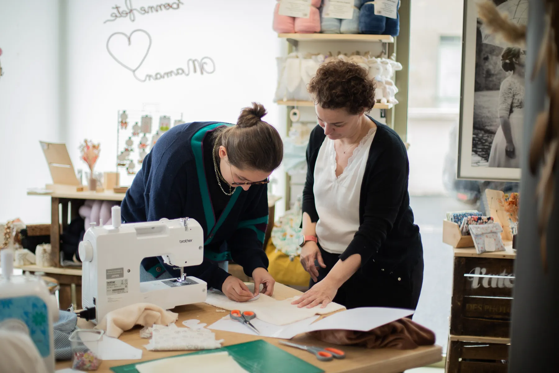 Upcyclez vos tissus préférés en sac banane avec Christelle - Image n°2 - Wecandoo