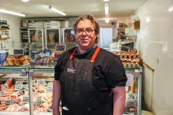 Simon : Bouchers à Paris