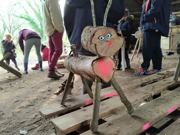 Initiez-vous à la sculpture sur bois en duo avec votre enfant dans le Finistère avec Ludovic - Image n°3 - Wecandoo