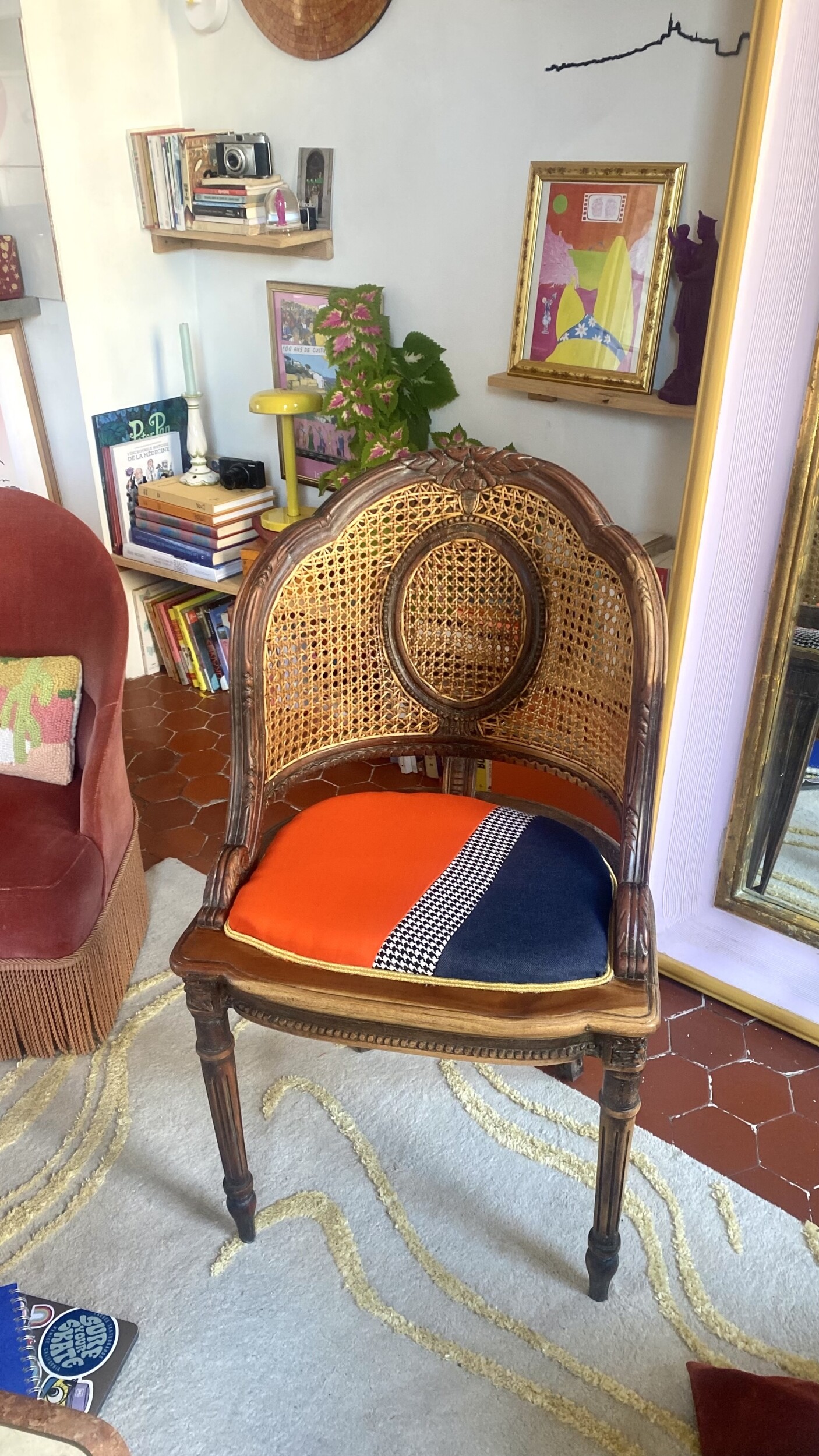 Tapissez votre tabouret ou votre chaise