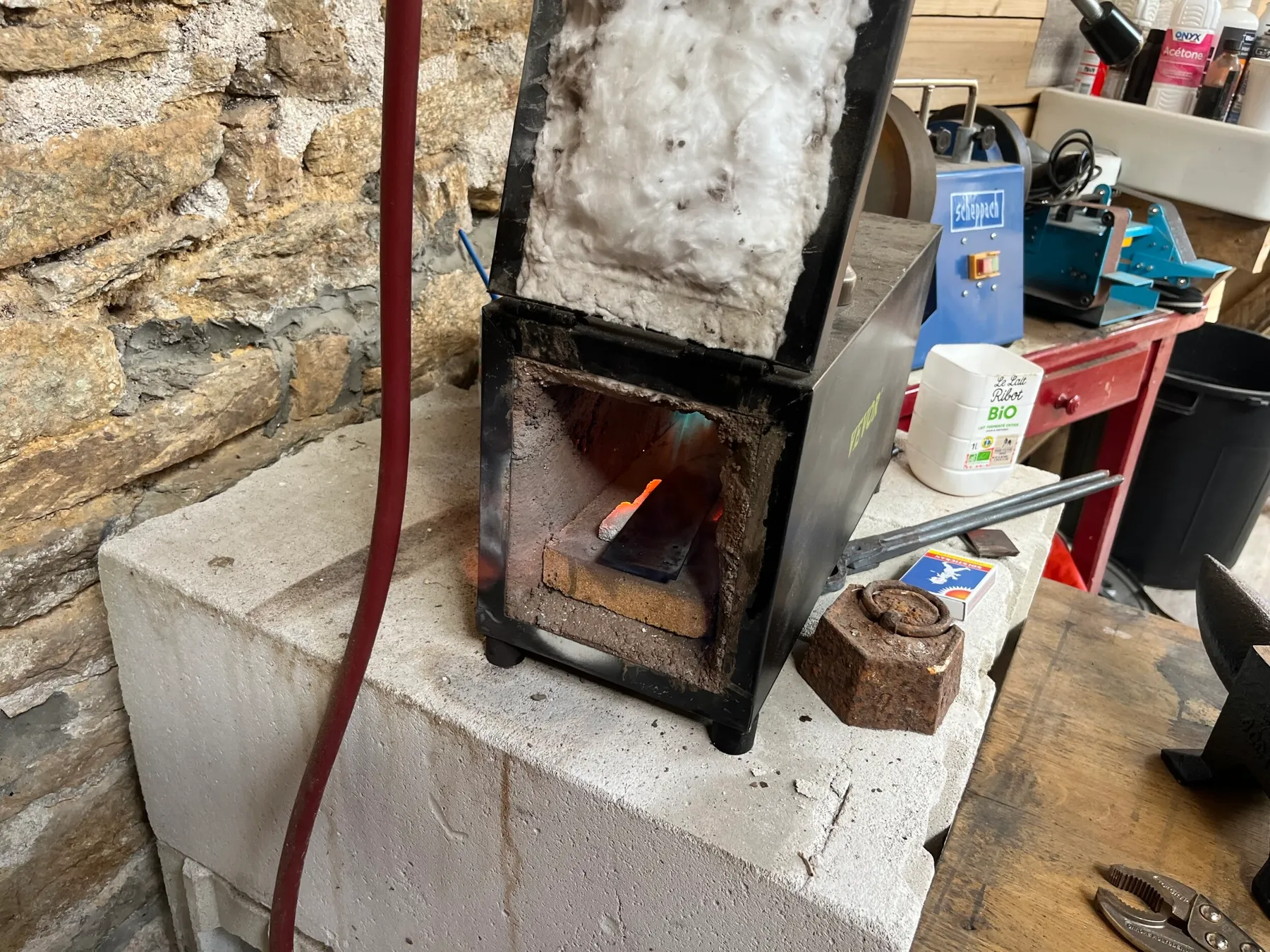 Réalisez votre couteau de cuisine Santoku sur une journée avec Gilles - Image n°2 - Wecandoo