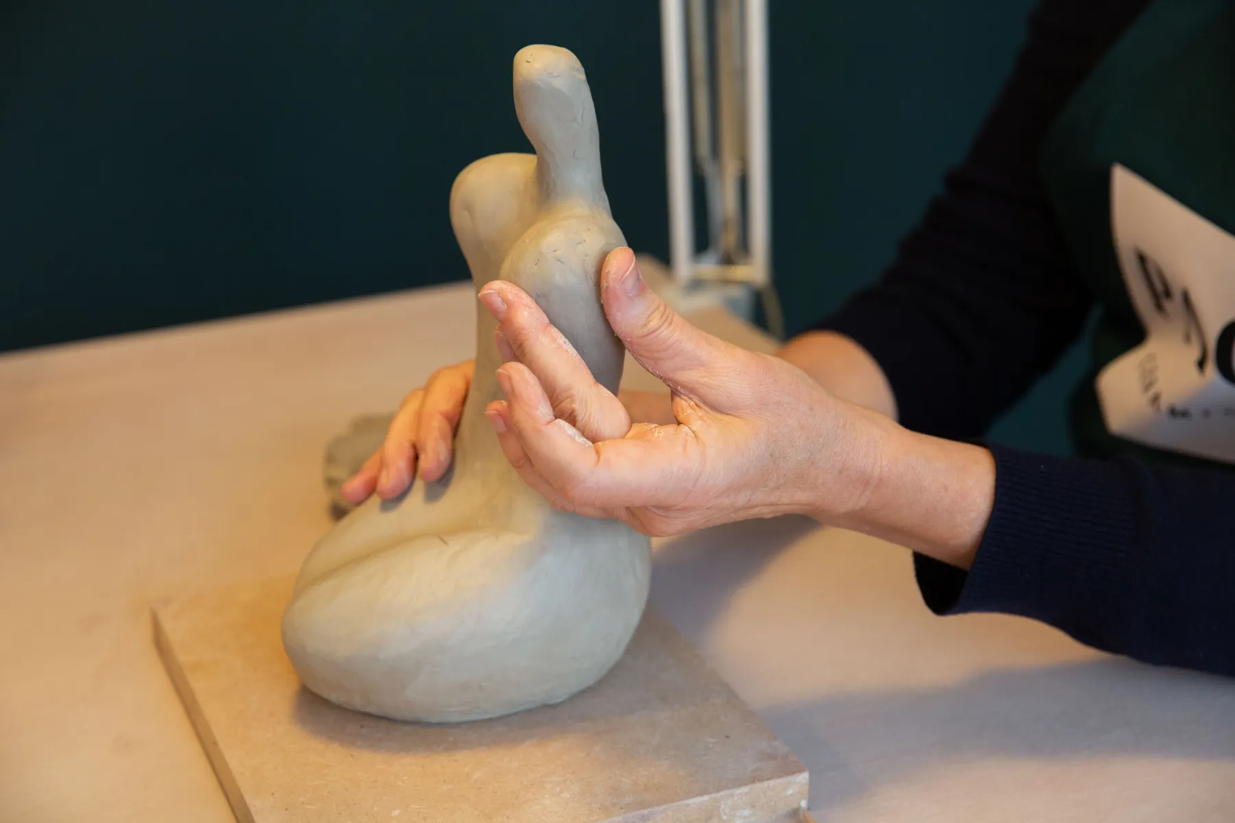 Initiez-vous au modelage en famille avec Paula - Image n°4 - Wecandoo