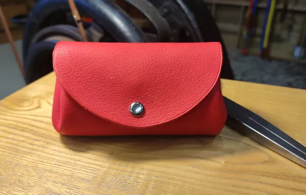 Réalisez votre porte-monnaie en cuir - Image n°1 - Wecandoo