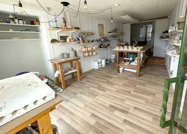 Initiez-vous au tour de potier en duo - Image n°5 - Wecandoo