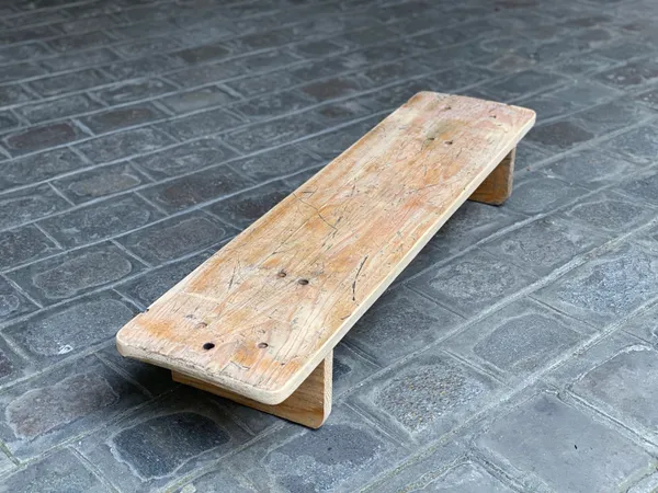 Créez votre petit banc bas en bois avec Guillaume - Afbeelding nr. 5 - Wecandoo