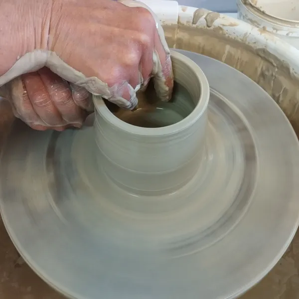 Atelier : 19 Rue Des Hautes Crières