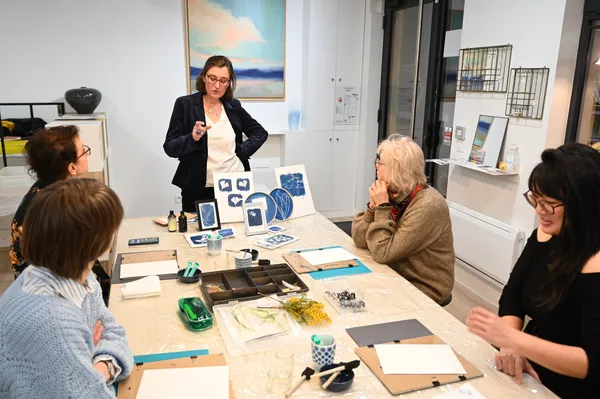 Créez votre cyanotype avec Delphine - Afbeelding nr. 4 - Wecandoo