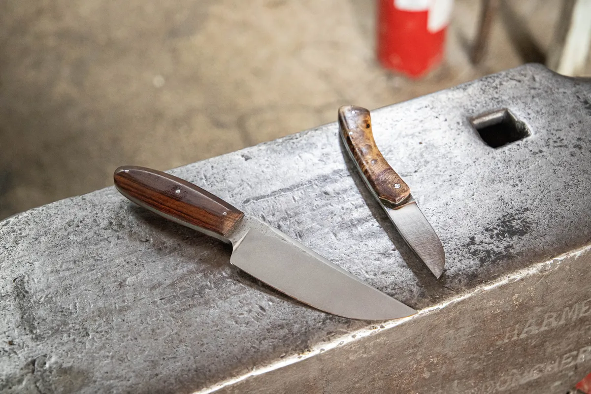 Forgez votre couteau de cuisine ou de chasse