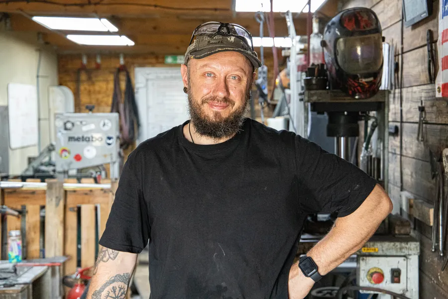 Nicolas : Forgeron Coutelier à Troyes
