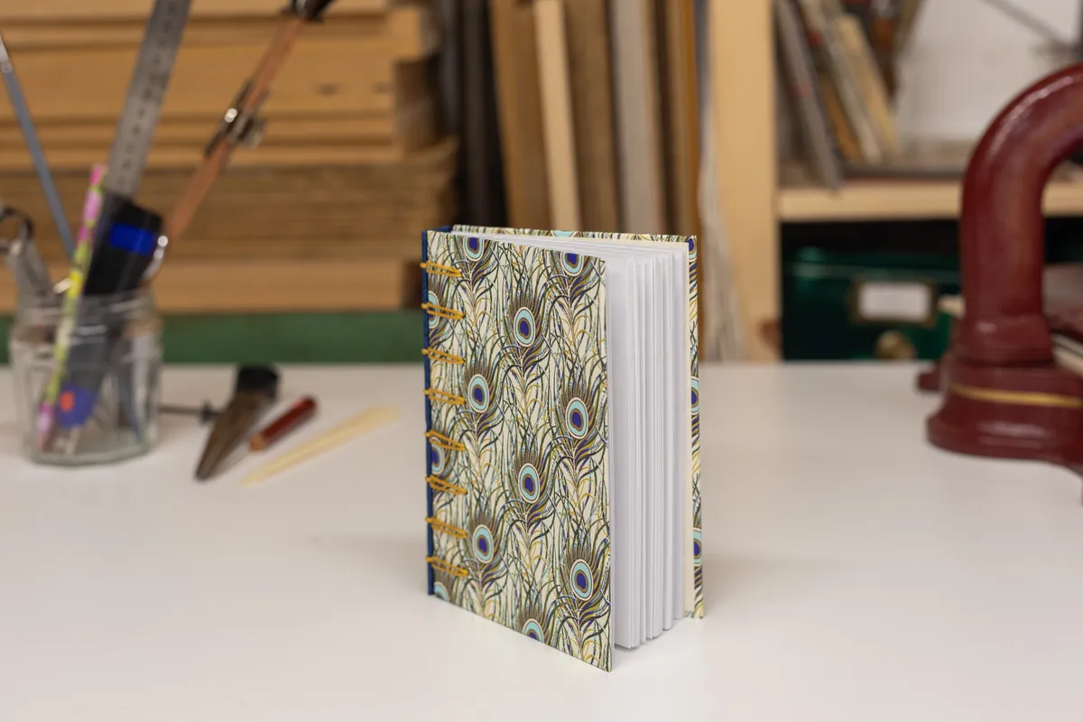 Fabriquez votre carnet en reliure criss cross