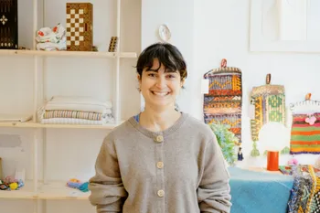 Idil: Marbreuse et Bijoutière in Bruxelles