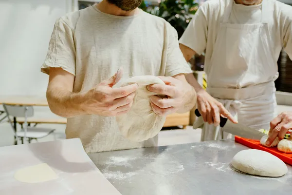 Bak je eigen zuurdesem pizza's in groep met Coopains - Afbeelding nr. 2 - Wecandoo