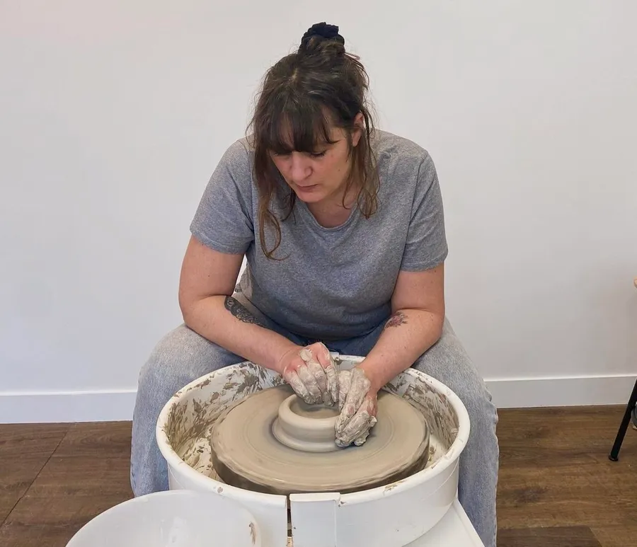 Initiez-vous au tour de potier avec Caroline - Image n°1 - Wecandoo