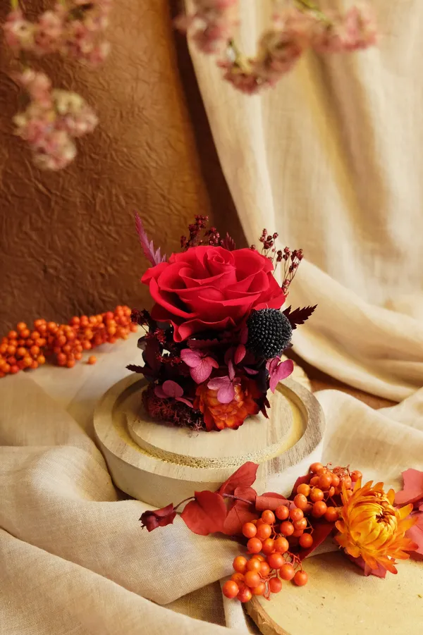 Composez votre cloche de fleurs séchées avec Belle - Image n°3 - Wecandoo
