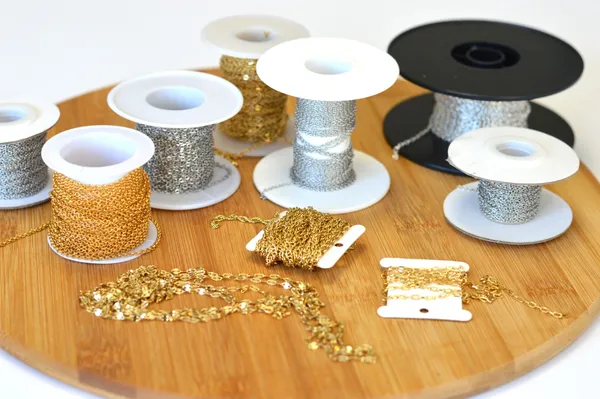 Créez votre parure de bijoux avec Célie - Image n°5 - Wecandoo