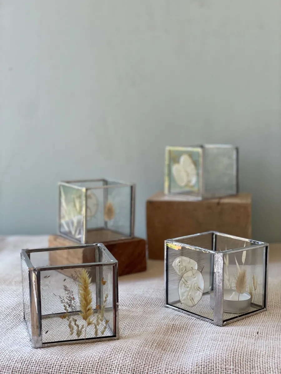 Réalisez votre photophore en verre végétalisé avec Céline - Afbeelding nr. 1 - Wecandoo