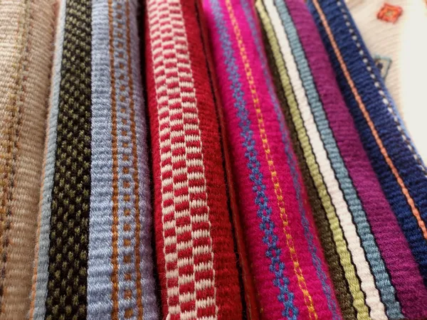 Créez votre pochette tissée avec Astrid-Laure - Image n°3 - Wecandoo