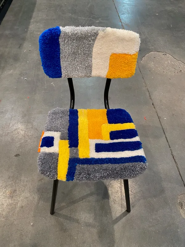 Tuftez un tabouret upcyclé avec Juliette - Afbeelding nr. 2 - Wecandoo