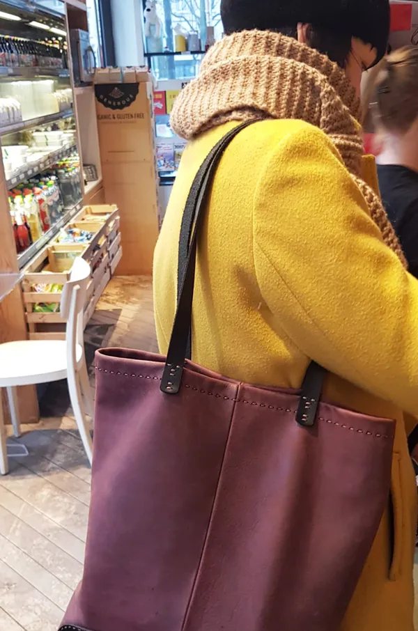Créez votre tote bag en cuir avec Kristina - Image n°3 - Wecandoo