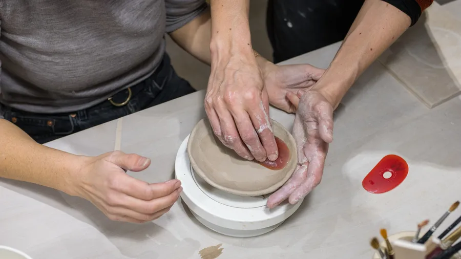 Découvrez le modelage en cinq sessions avec Laëtitia - Image n°1 - Wecandoo