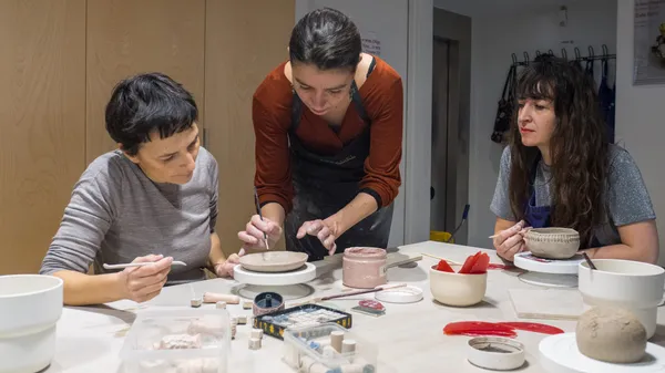 Découvrez le modelage en cinq sessions avec Laëtitia - Image n°5 - Wecandoo