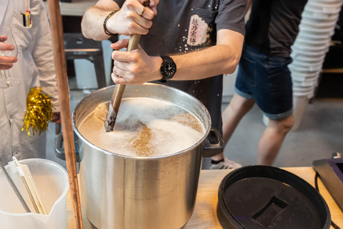 Brassez votre bière en duo